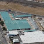 Factory to rent in Epping Industria