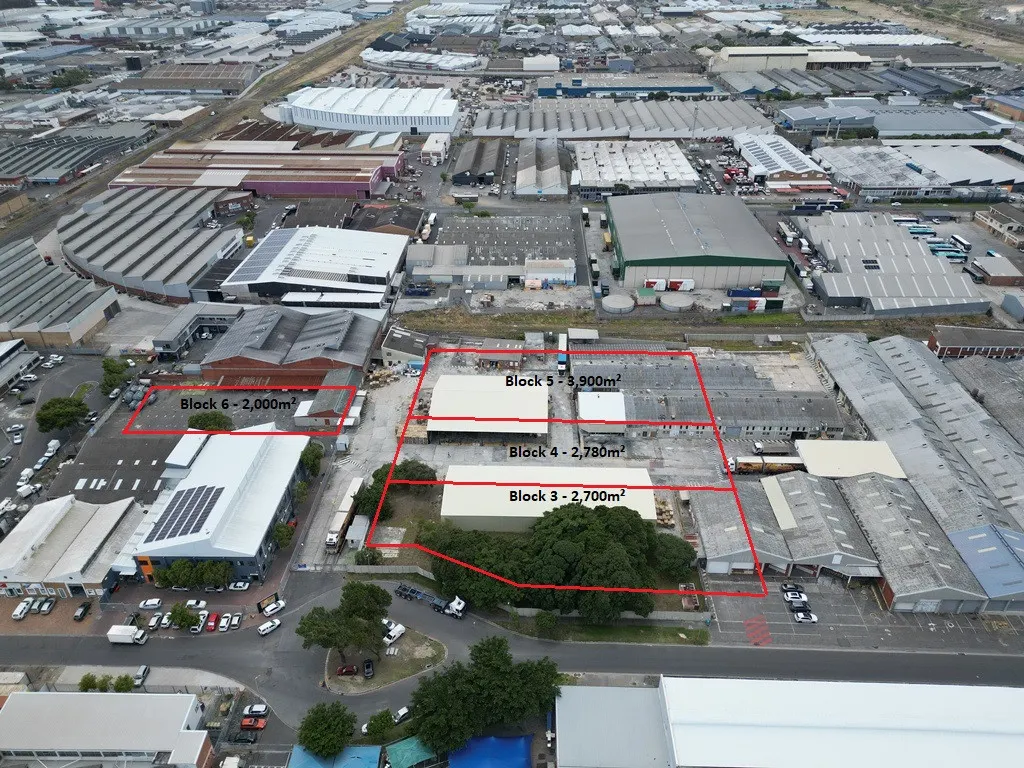 Modern Warehouse to Let in Epping