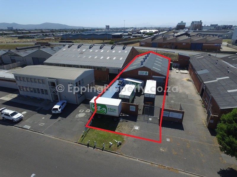 Factory for Rent in Epping 1