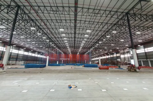 Logistics Warehouse to rent