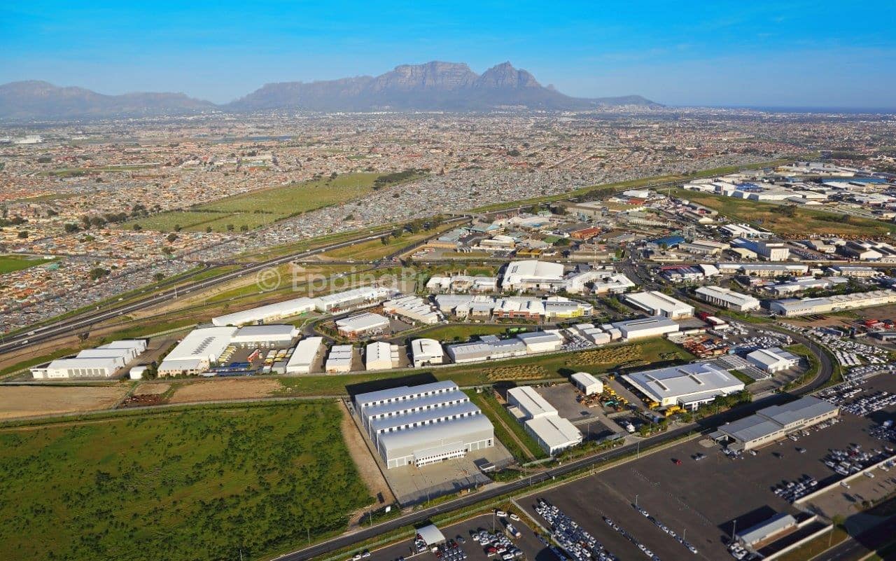Warehouse to Let in Airport Industria Cape Town
