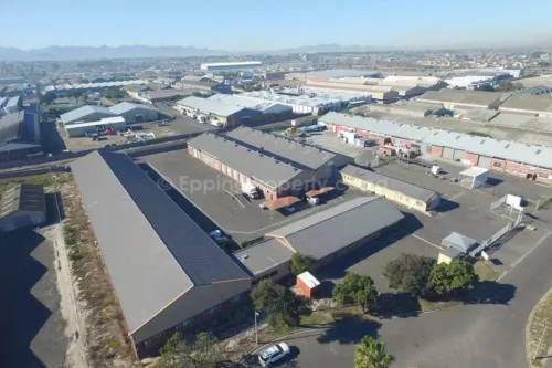 Industrial property to Rent in Epping