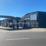 Factory to rent in Epping Industria