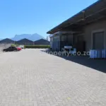 Warehouse to rent in Epping
