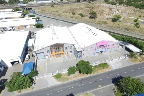 Factory for Sale near Epping