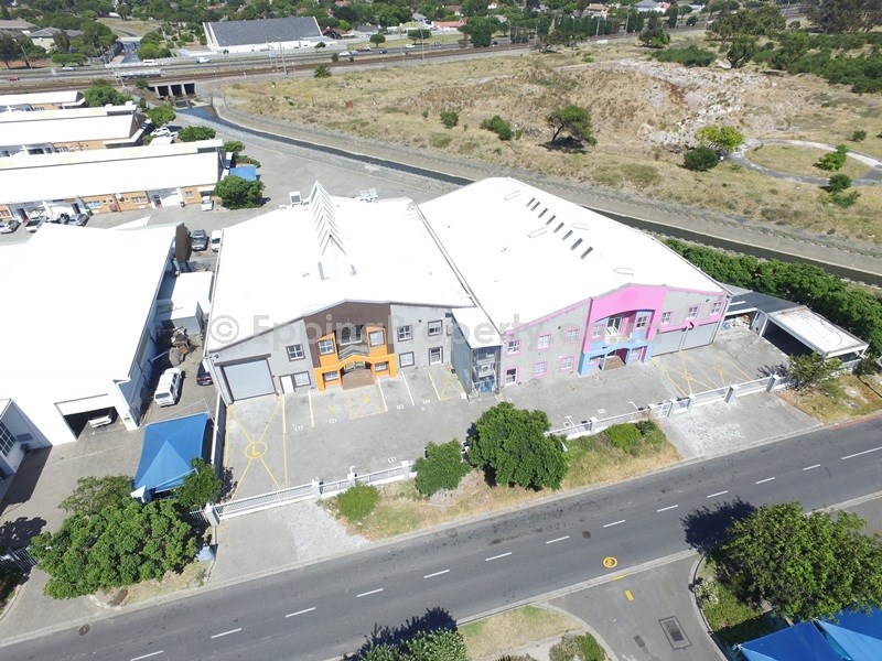 Factory for Sale near Epping