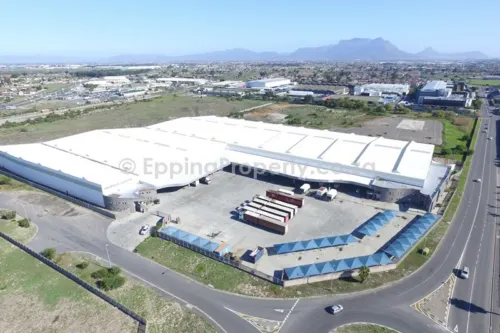 Warehouse to Let in Parow Industria