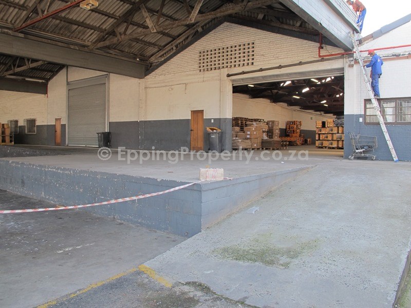 Warehouse to Rent in Epping