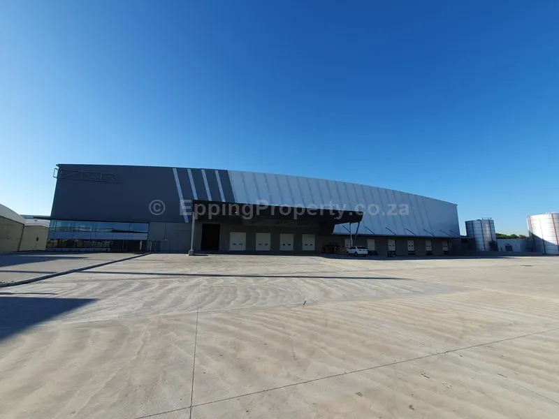 Industrial property to rent in Parow Industria