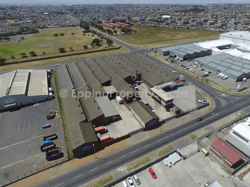 Factory Warehouse for Rent in Epping