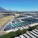 Factory to rent in Epping Industria