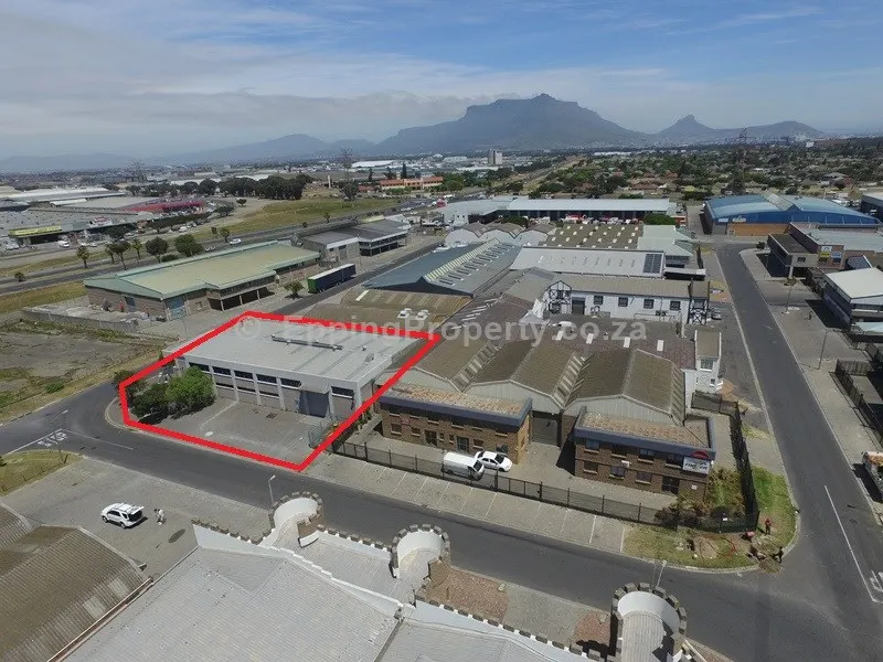 Industrial warehouse and office for Rent