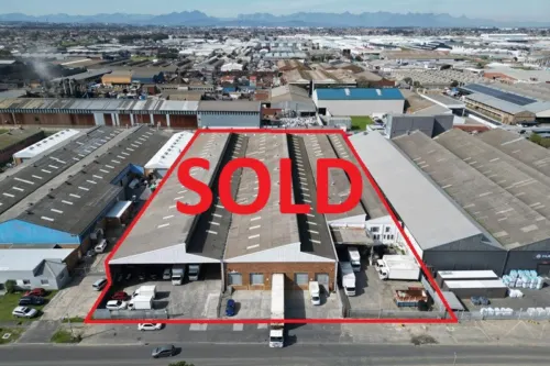 Warehouse for sale in Epping 2