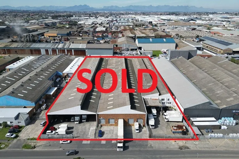 Warehouse for sale in Epping 2