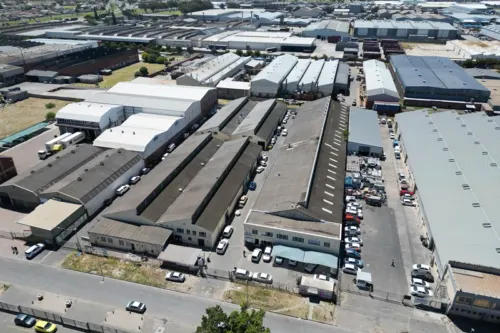 Factory Warehouse for Rent in Epping